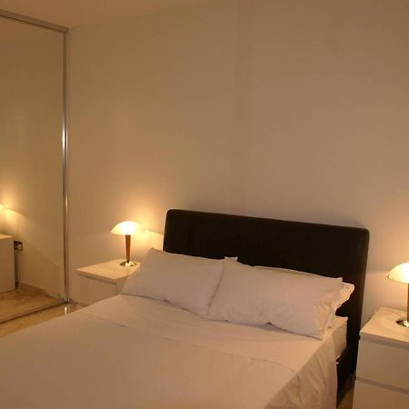 Amathusia Beach Apartment Limassol Extérieur photo